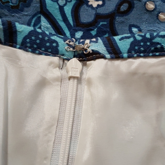 Ann Taylor Skirt Size 6 - Picture 7 of 11